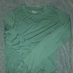 Old Navy long sleeve exercise Tee